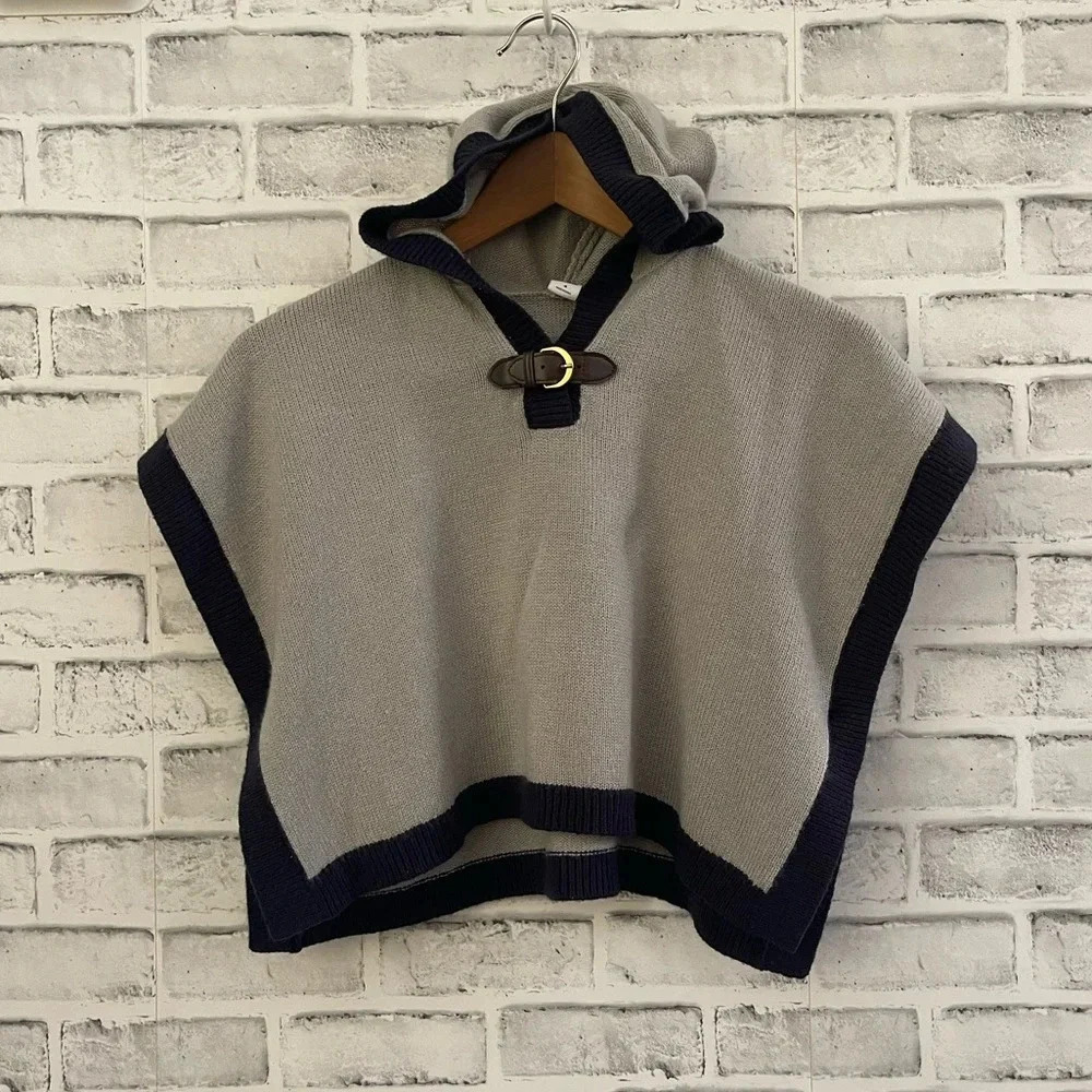 Girl’s Janie & Jack sweater shawl poncho with hood Size 4